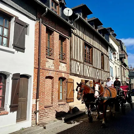 L' Annexe Du 10honfleur * Honfleur